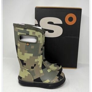 Bogs Kid's Rain Boots in Army Camo Green 100% Waterproof Kids Size 13
